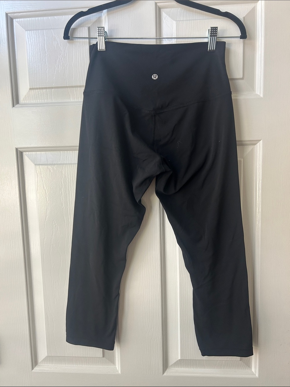 lululemon athletica Black Capri Leggings